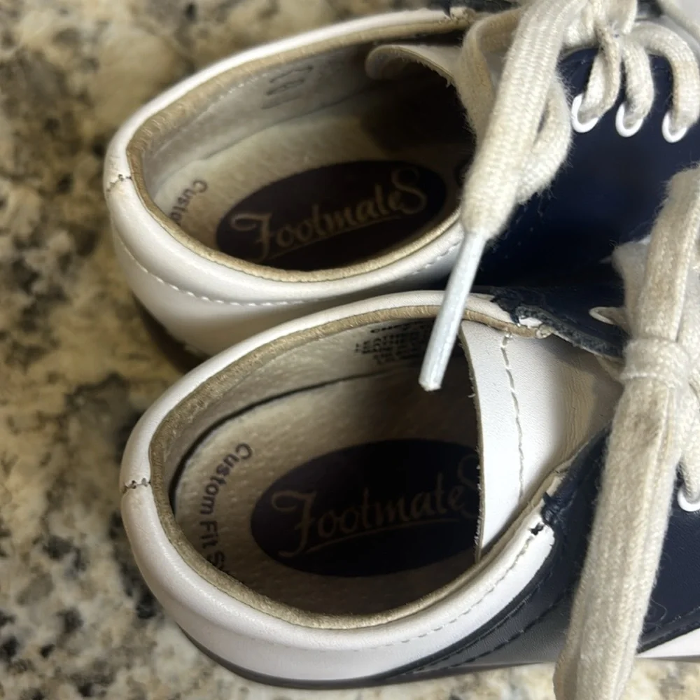 Footmates Cheer 8401 White Navy Blutcher Leather Saddle Oxford Dress Shoes Sz 7